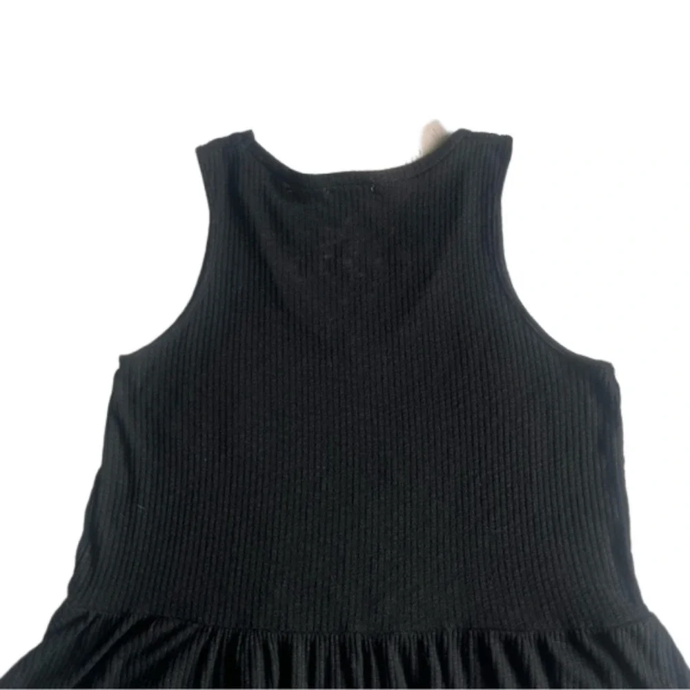 Sincerely Jules Sleeveless Ruffled Hem Tank Top Women’s Black Size XS